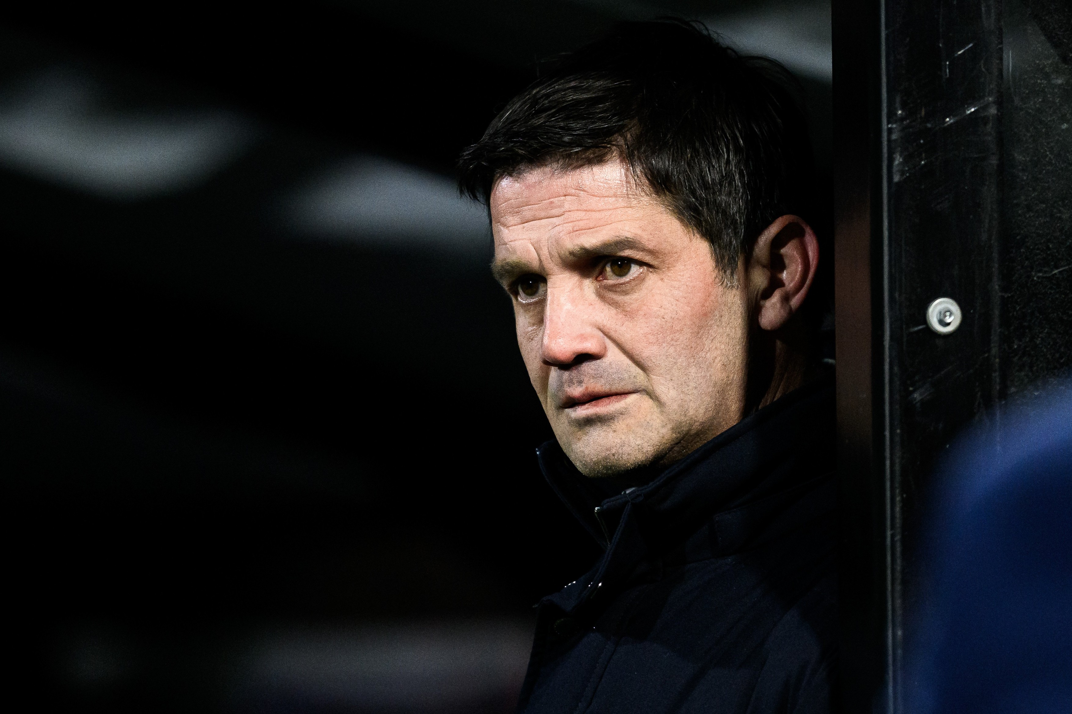 Imagine Stire Cristi Chivu a primit ”lovitura”: e OUT cu AS Roma și Como | 2review.ro