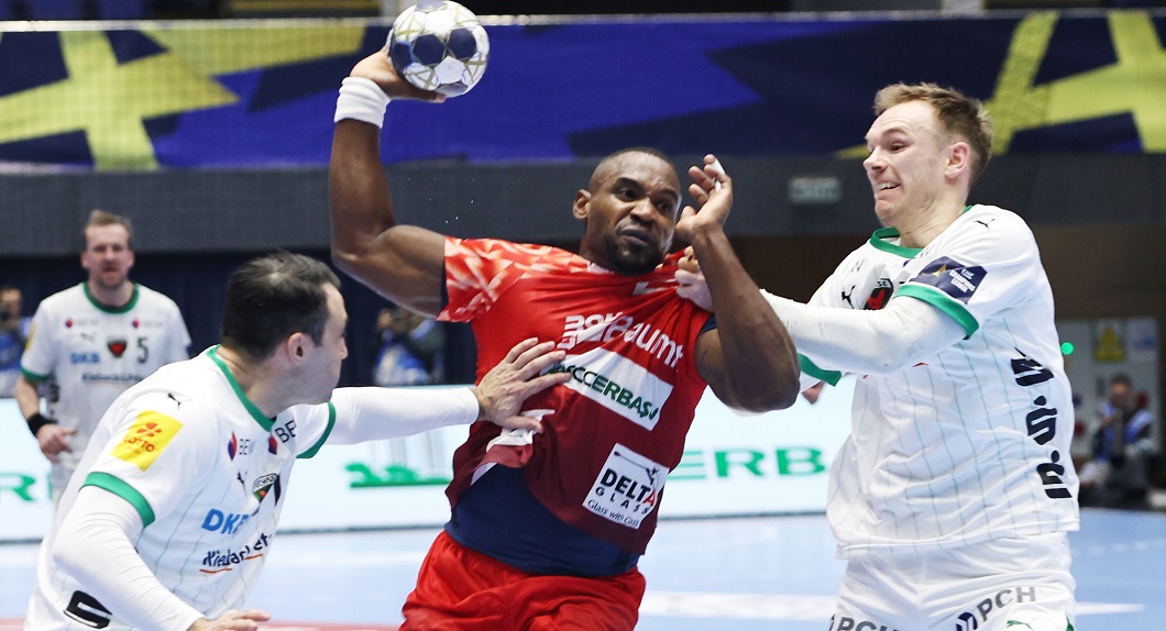 Imagine Stire Dinamo - Fuchse Berlin 21-27 | ”Dulăii” rămân cu o singură victorie în Liga Campionilor | 2review.ro