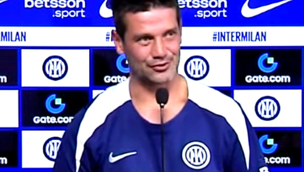 Chivu a lăsat "mască" o țară întreagă cu o singură frază: "Credeam că n-am auzit bine!"