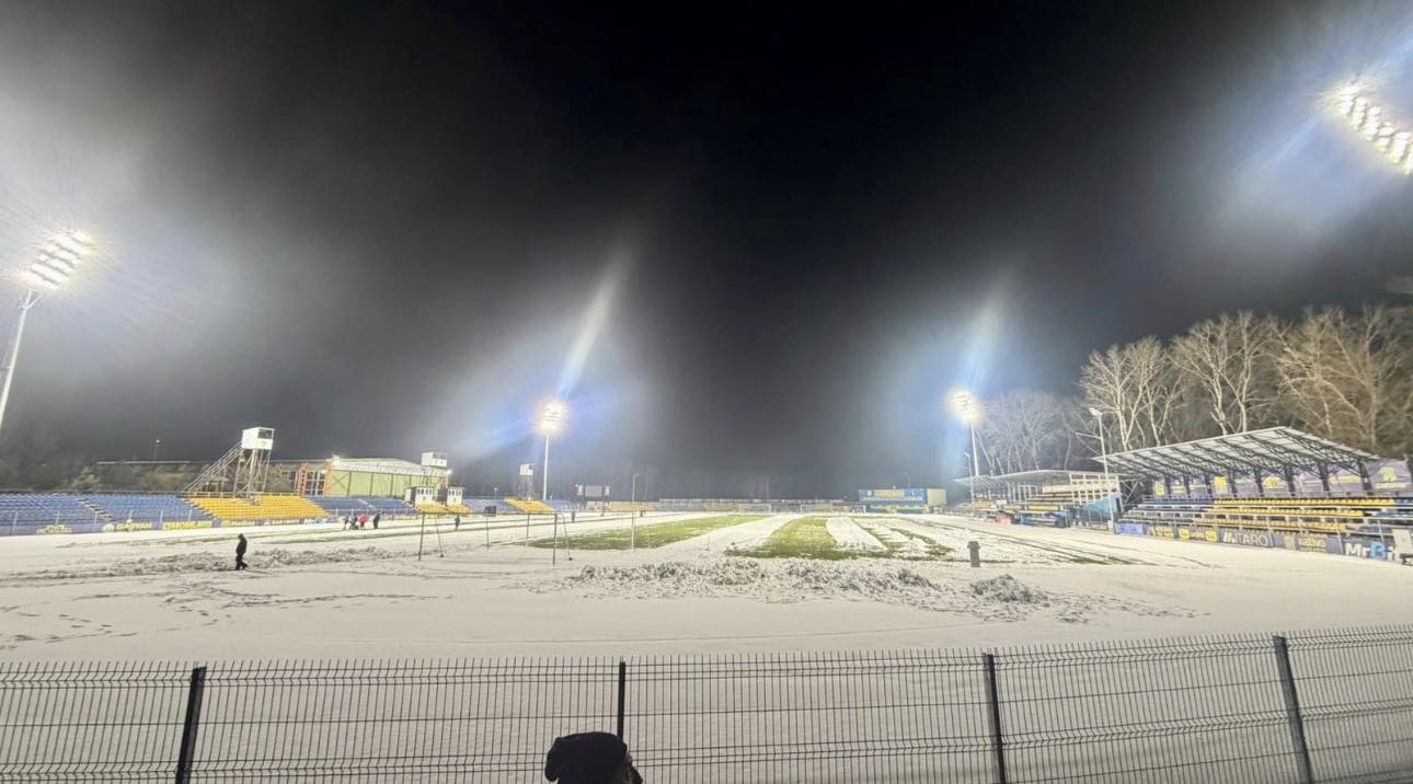 Imagine Stire S-a aprins nocturna pentru prima dată în istorie pe stadionul din România: Mulți nu au crezut | 2review.ro