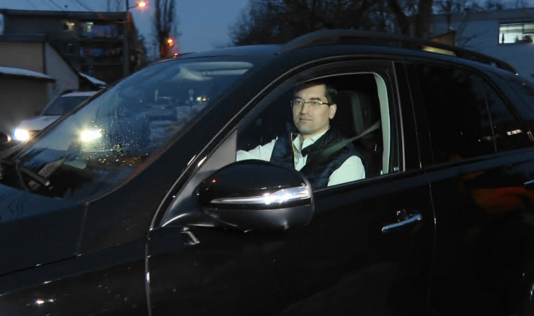 Imagine Stire Răzvan Burleanu n-a stat la discuții, după ședința în care s-a vorbit despre viitorul lui Mircea Lucescu la națională | 2review.ro