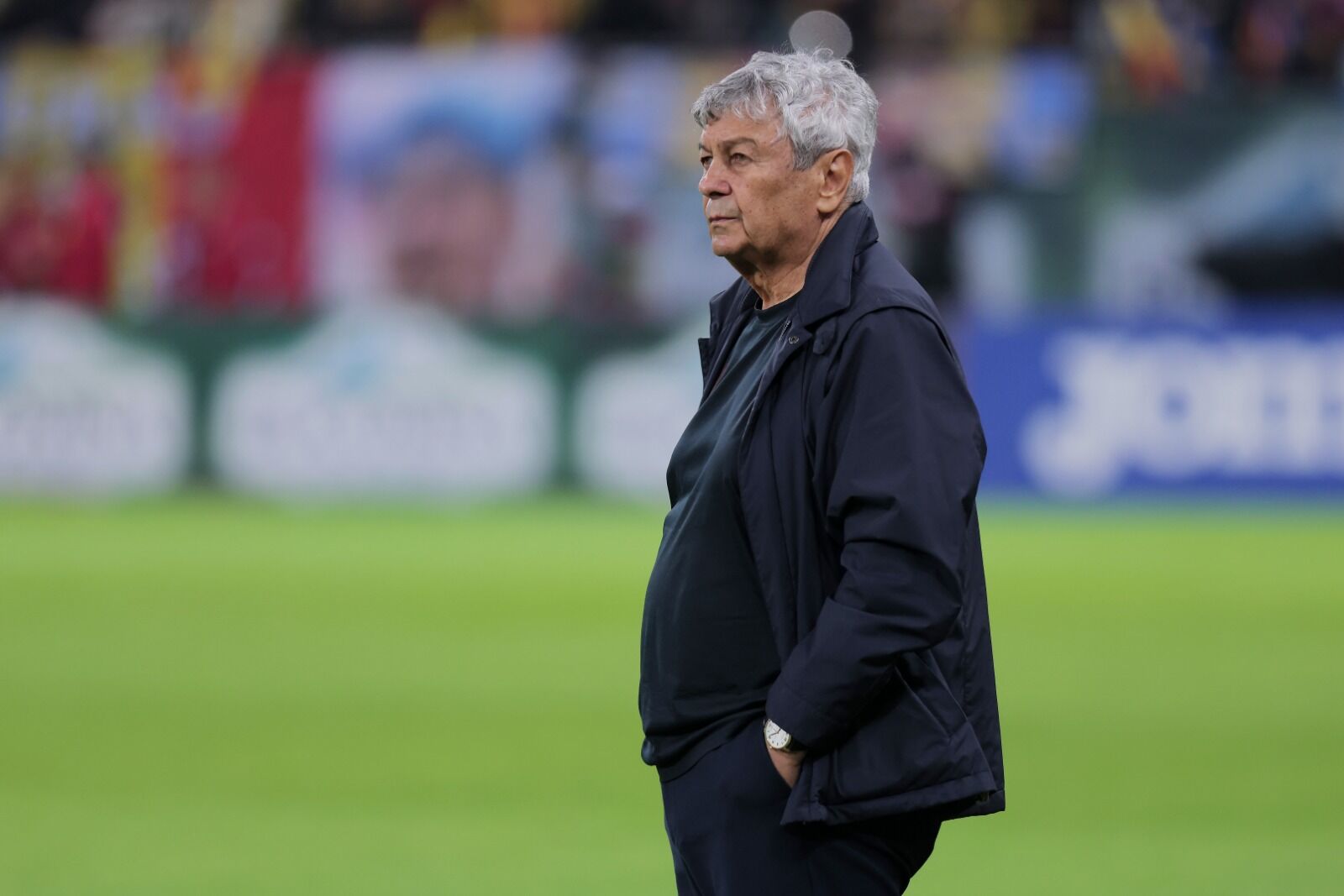 Surpriză! Fotbalistul pe care Mircea Lucescu îl va titulariza în barajul cu Turcia