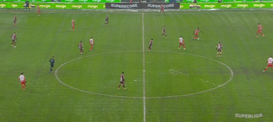 Imagine Stire Rapid - Dinamo 2-0, ACUM, la DGS 1. Giuleștenii s-au desprins pe tabelă | 2review.ro