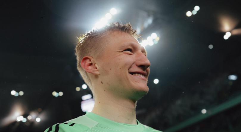 Imagine Stire Otto Hindrich a debutat la Legia Varșovia! Ce a făcut + Nota primită | 2review.ro