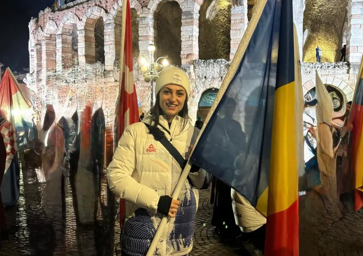 Imagine Stire A avut loc ceremonia de închidere a Jocurilor Olimpice. Julia Sauter a fost port-drapelul României | 2review.ro