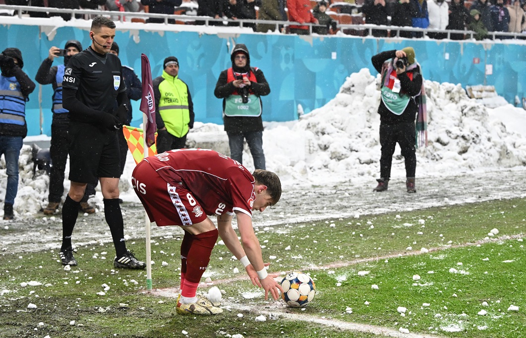 Imagine Stire A venit nota de plată, după Rapid - Dinamo 2-1 | Interziși pe stadion între 6 luni și un an | 2review.ro