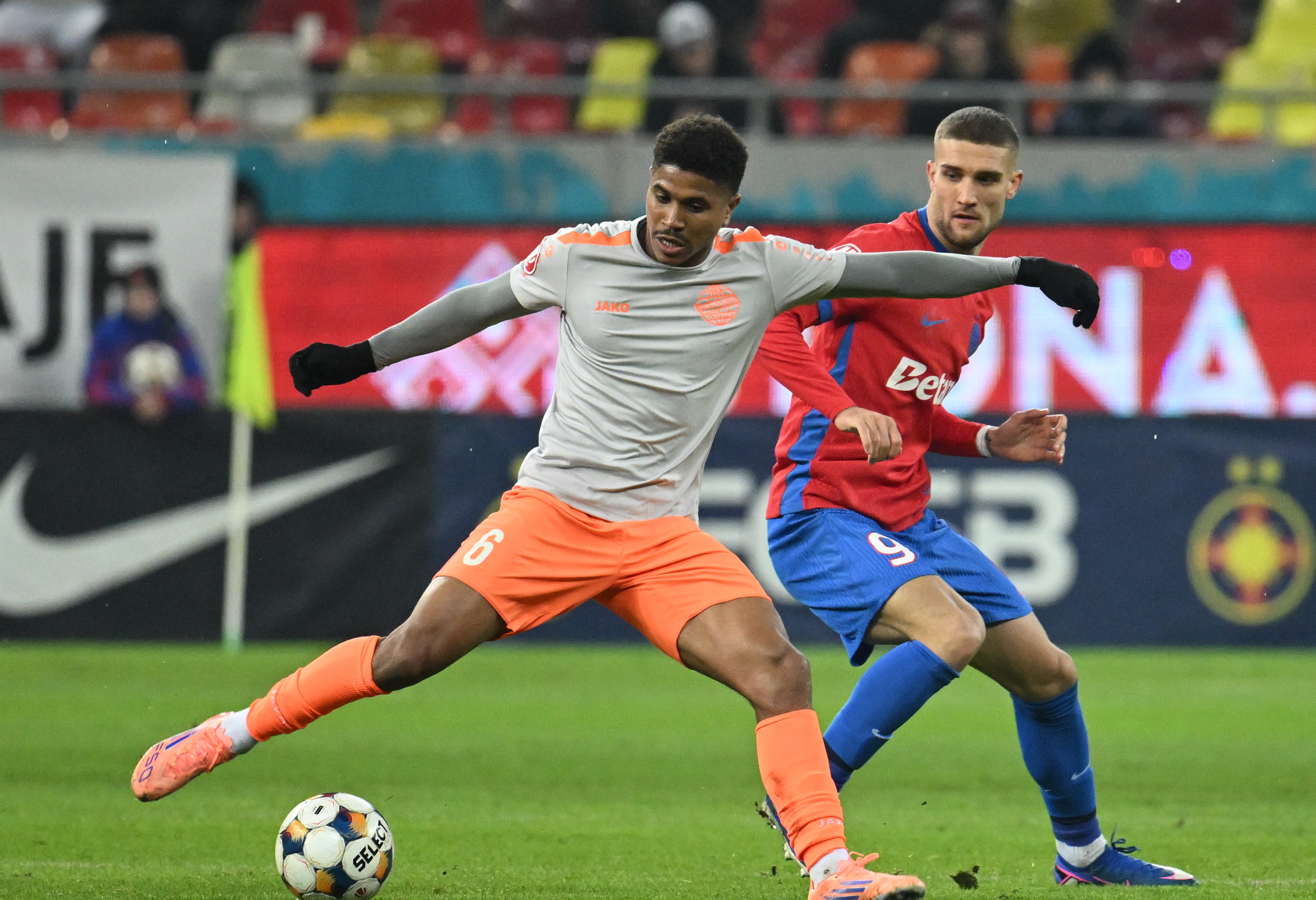 Imagine Stire FCSB - Metaloglobus 4-1. Campioana s-a impus clar și continuă cursa spre play-off | 2review.ro