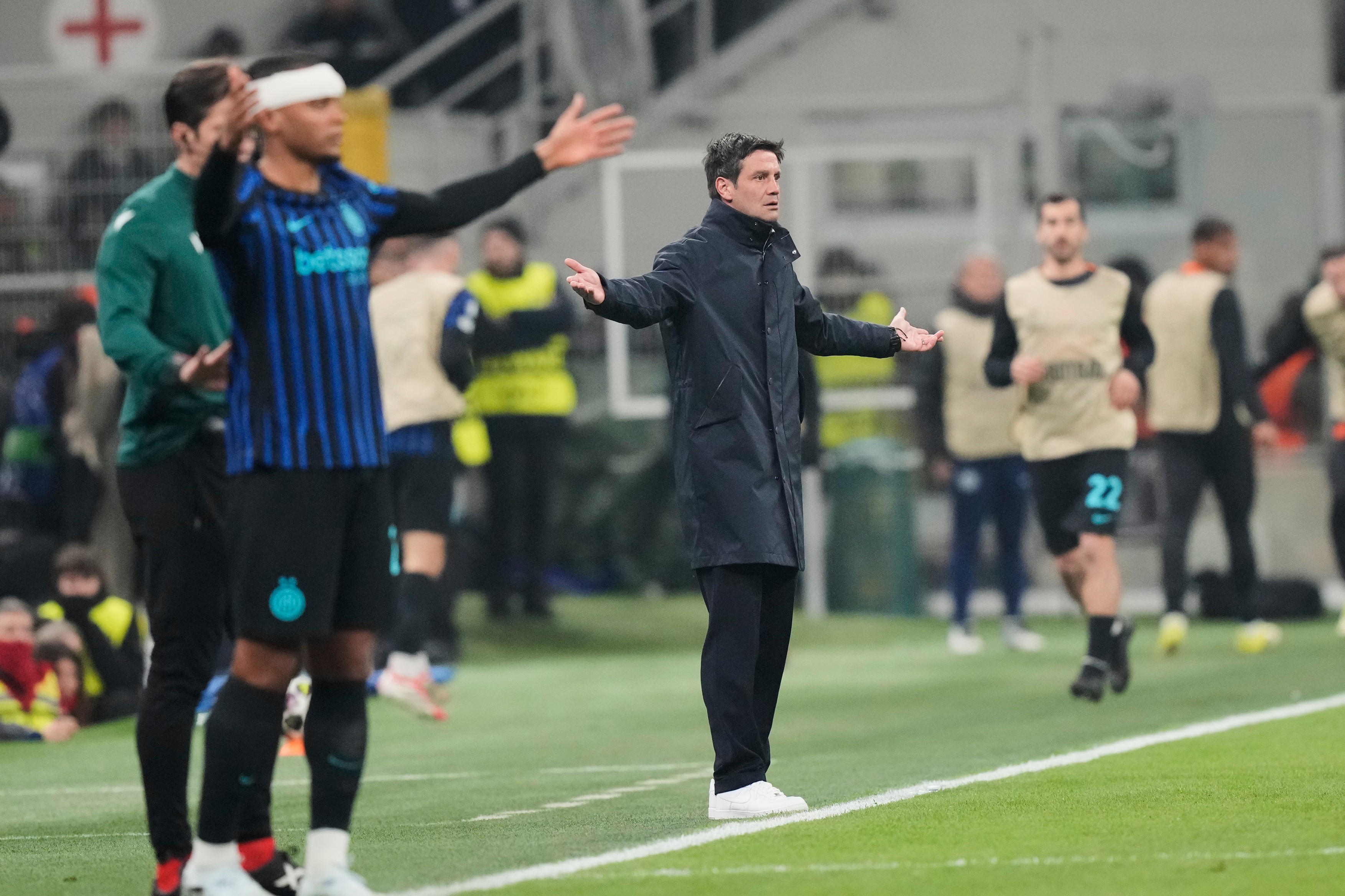 Imagine Stire Gazzetta dello Sport a făcut ”praf” doi jucători de la Inter, după eliminarea din UCL: ”Dezastruoși!”. Nici Chivu nu a scăpat | 2review.ro
