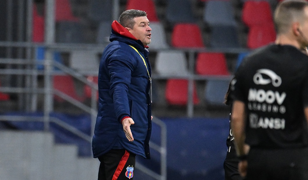 Imagine Stire Oprița, nervos pe jucătorii de la Steaua. ”Joci ca să treacă timpul!”. Ce prime pot rata roș-albaștrii | 2review.ro