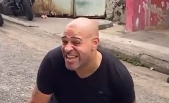 Imagine Stire ”Împăratul” Adriano a numit cel mai bun fundaș din istoria fotbalului: ”Cel mai greu de înfruntat” | 2review.ro