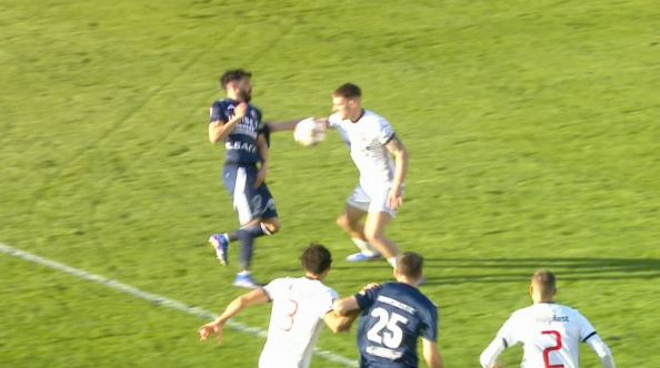 Imagine Stire Secunda 20! Nici nu a început bine meciul, că deja s-a cerut penalty la Hermannstadt - FC Botoșani | 2review.ro