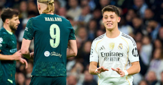 Madrid, Spain. 10th Dec, 2025. during the UEFA CHAMPIONS LEAGUE match between Real Madrid CF and Manchester City FC at Bernabeu stadium on December 10, 2025. - 10/12/2025 - Spain/Madrid/Madrid - LGM/Le Pictorium Credit: LE PICTORIUM/Alamy Live News