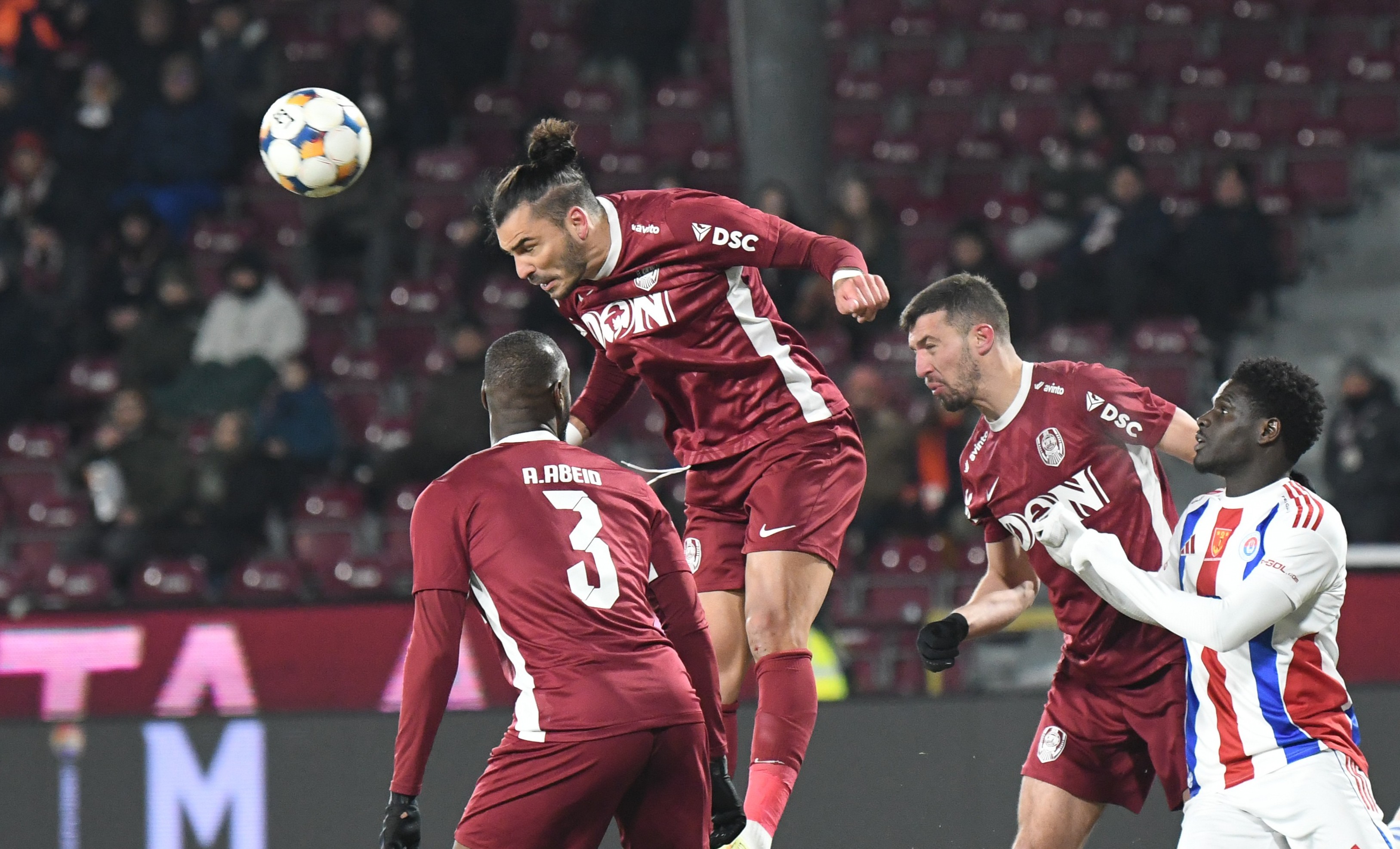 Imagine Stire Probleme la CFR Cluj: s-a accidentat la antrenament și e OUT pentru restul sezonului | 2review.ro