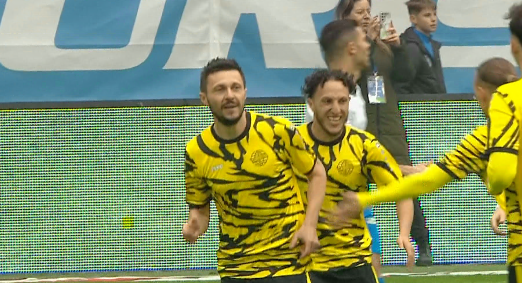 Imagine Stire Universitatea Craiova - Metaloglobus 0-1, ACUM, DGS 1. GOOL! Surpriză uriașă în Bănie | 2review.ro