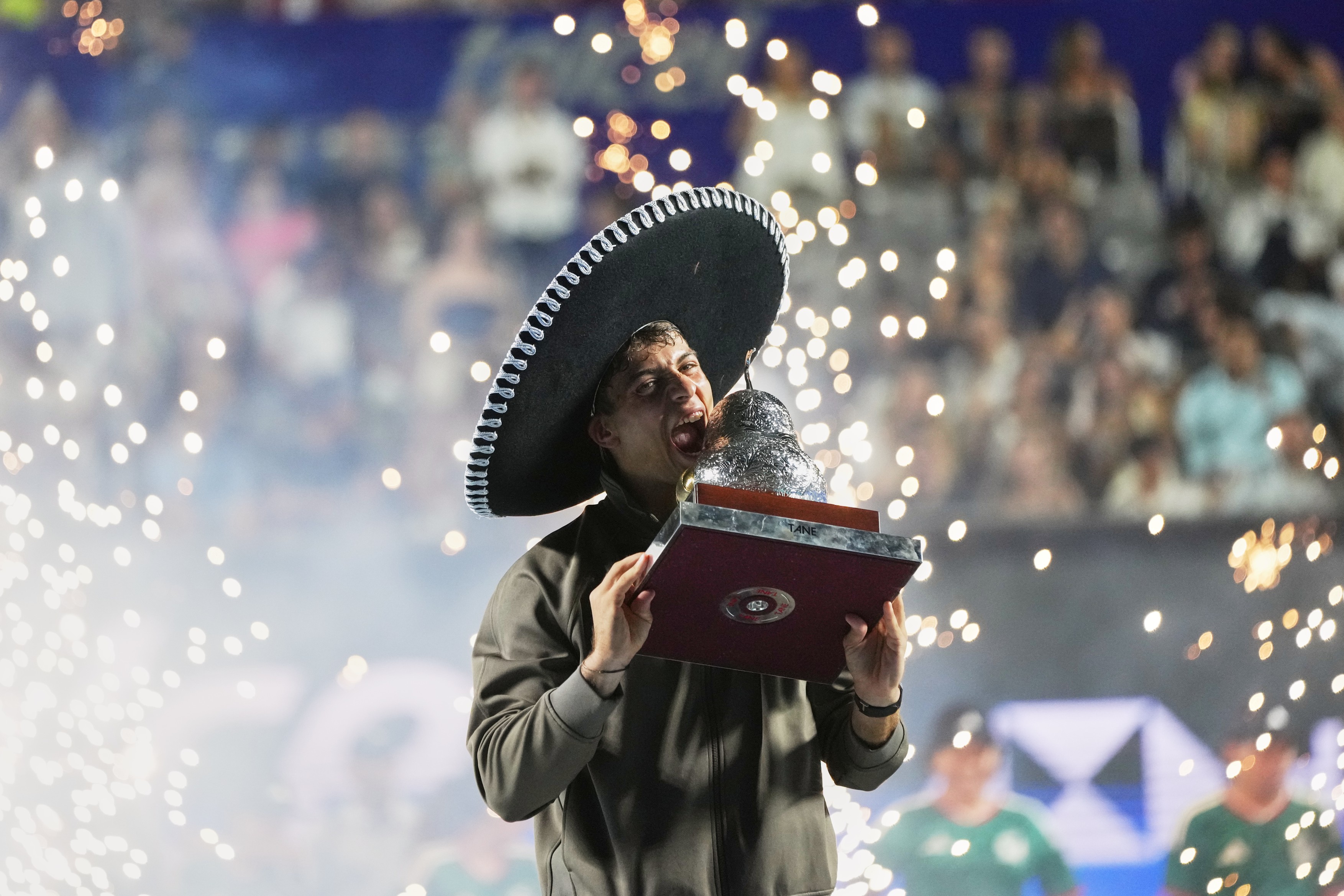 Imagine Stire Flavio Cobolli a câștigat turneul de la Acapulco! | 2review.ro