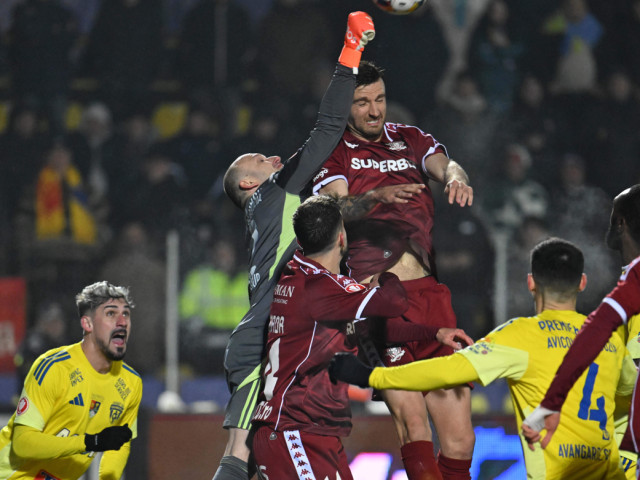 Unirea Slobozia - Rapid 1-2: Paraschiv și Dobre decid meciul