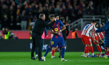 Barcelona, Esp. 03rd Mar, 2026. FC BARCELONA vs ATLETICO DE MADRID March 3, 2026 Hansi Flick head coach of FC Barcelona and Lamine Yamal (10) of FC Barcelona at the end of the match between FC Barcelona and Atletico de Madrid corresponding to the second l