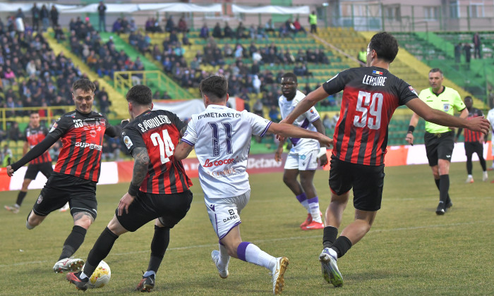 FOTBAL:FC ARGES-CS GLORIA BISTRITA, CUPA ROMANIEI BETANO (04.03.2026)
