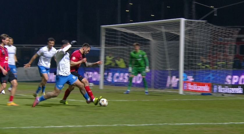 Imagine Stire O nouă fază controversată în SuperLigă! Farul a contestat penalty-ul primit de Csikszereda | 2review.ro