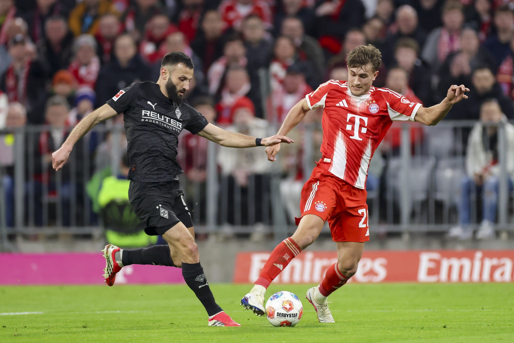 Imagine Stire Bayern Munchen - Borussia Monchengladbach 4-1. Campioana a făcut un nou pas spre titlu | 2review.ro