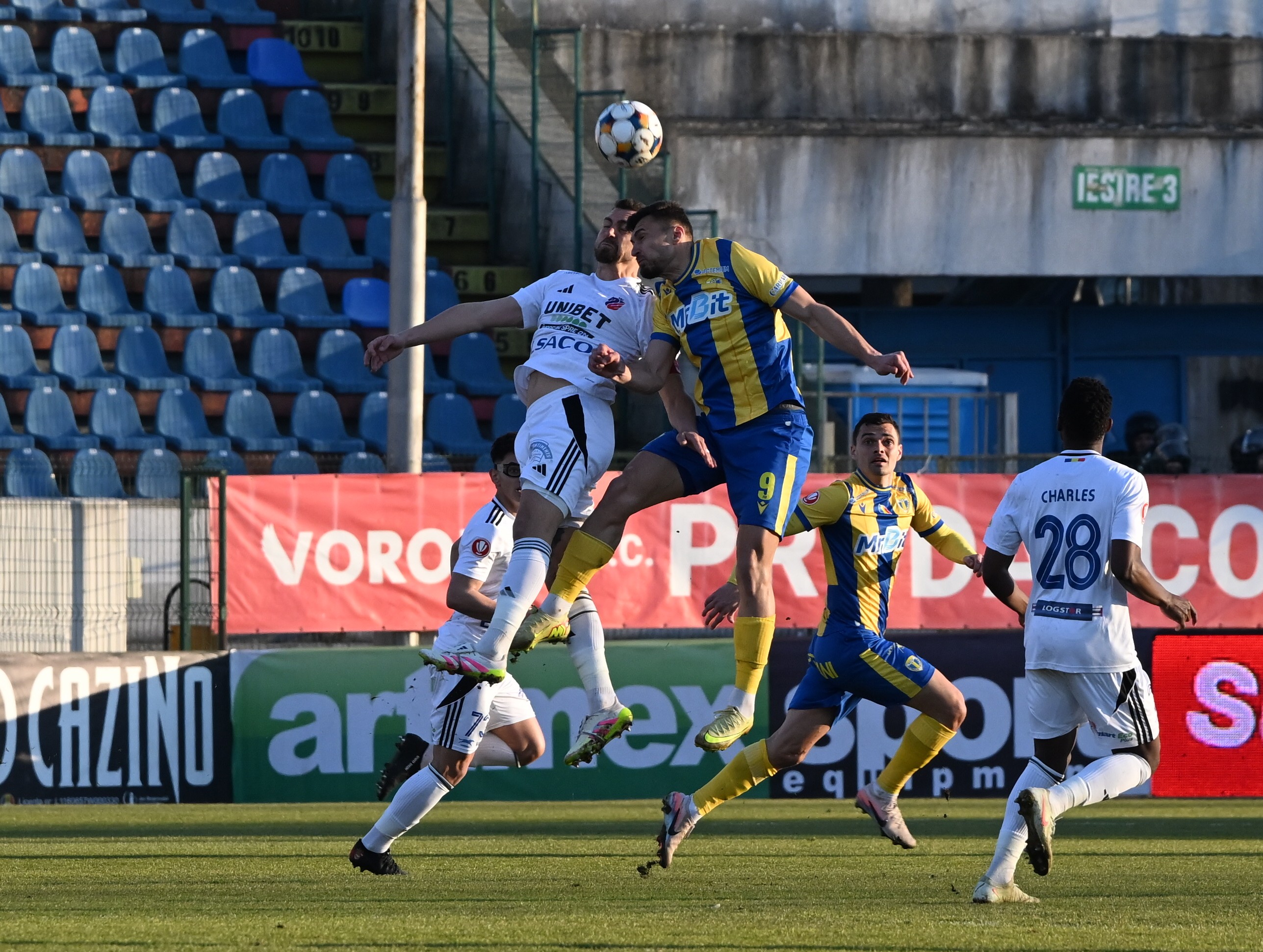 Imagine Stire FC Botoșani - Petrolul 0-1. Victorie importantă pentru ”Lupi”, grație golului marcat în minutul 3 | 2review.ro
