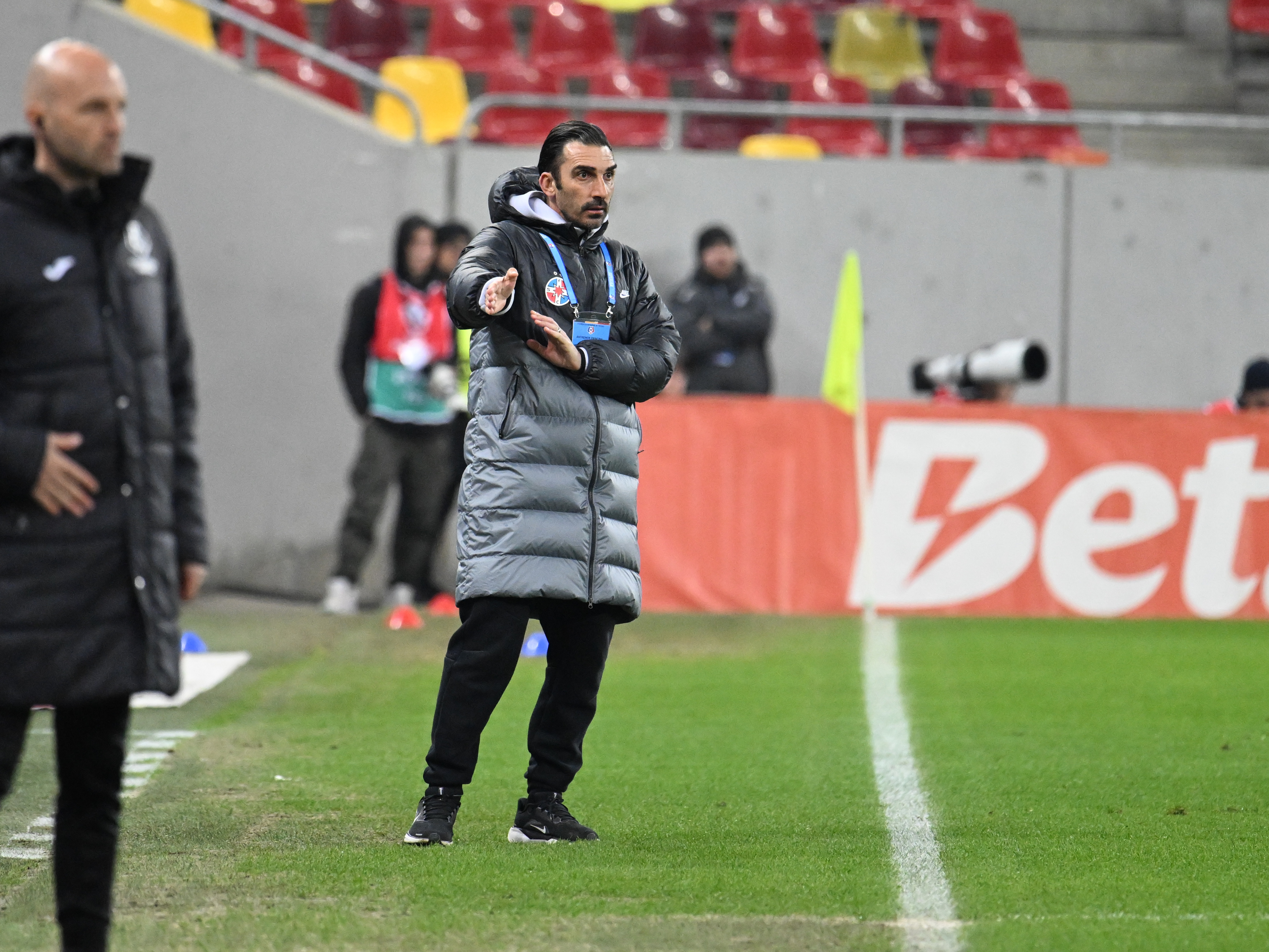 Imagine Stire Elias Charalambous a demisionat de la FCSB | 2review.ro