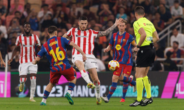 Fermin Lopez and Oihan Sancet seen during Spanish Supercup Semifinal game between FC Barcelona and Athletic Club (Maciej Rogowski/Ball Raw Images)