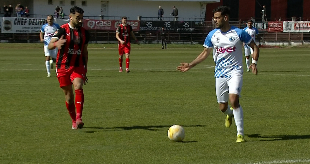 CSM Reșița - Corvinul 1-3. Hunedorenii, în pas de defilare spre SuperLiga | Liga 2, etapa 20