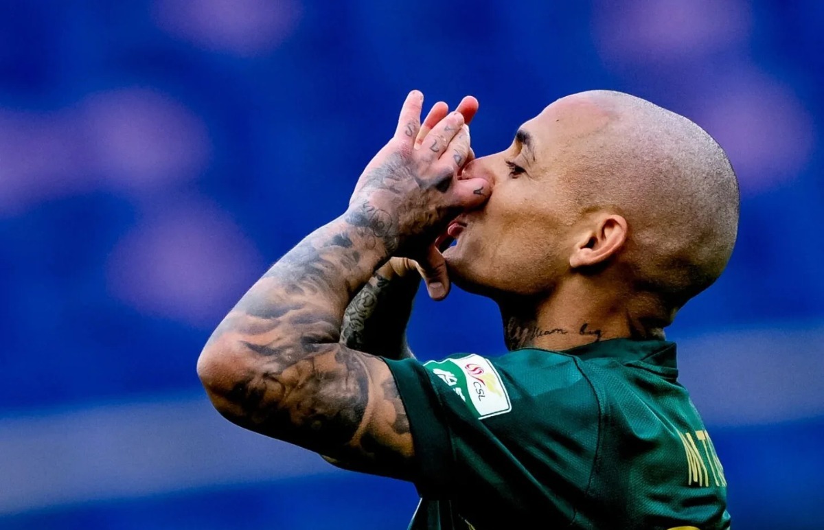 Cum l-au numit chinezii pe Alex Mitriță, după ce a dat gol și assist în primul meci al sezonului