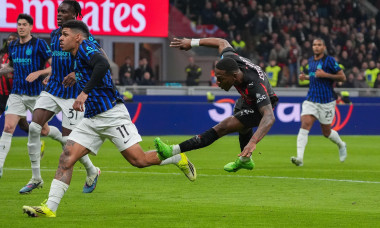 Milan, Italie. 08th Mar, 2026. Pervis Estupinan score goal during the Italian championship Serie A football match between AC Milan and FC Internazionale on 8 March 2026 at San Siro stadium in Milan, Italy - Photo Alessio Morgese/DPPI Credit: DPPI Media/Al