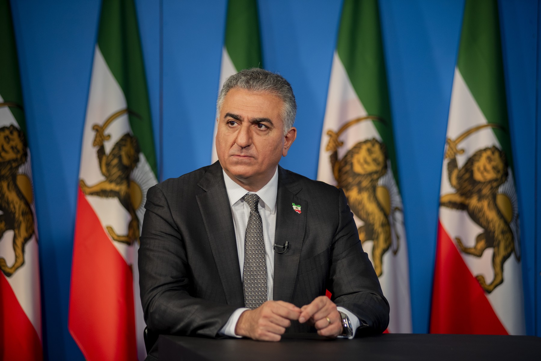 Fiul ultimului şah al Iranului a ieșit "în față"