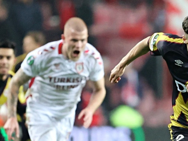Andrei Rațiu, Rayo Vallecano câștigă în Conference League