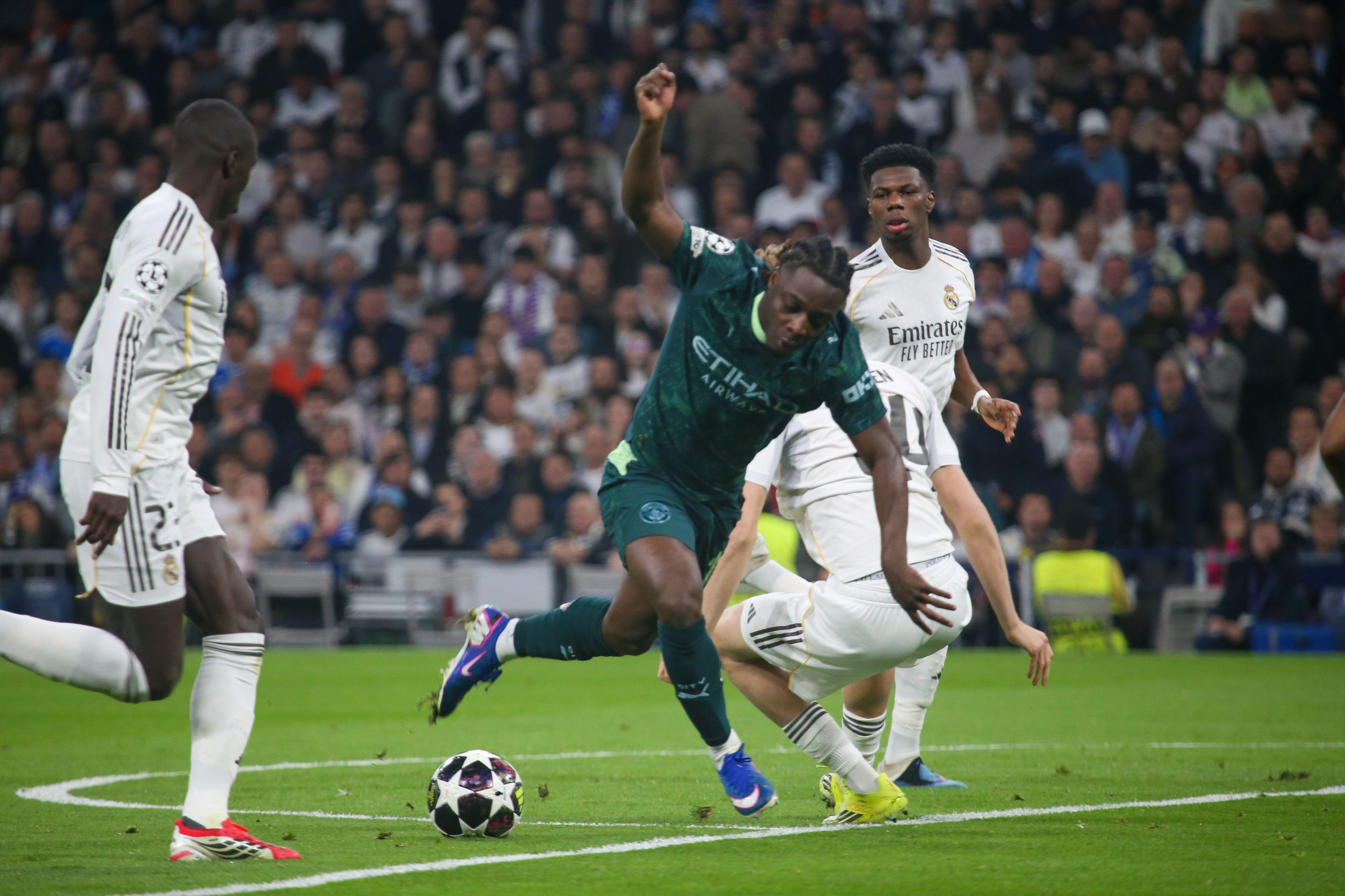 Imagine Stire Real Madrid s-a decis: îl vinde pe fotbalistul care a impresionat o repriză cu Manchester City | 2review.ro