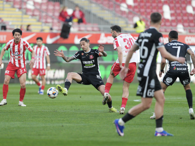 UTA - Hermannstadt 3-2. Arădenii au început cu dreptul în play-out! Meci spectaculos pe ”Francisc Neuman”