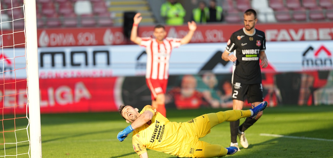 Imagine Stire Reacții după autogolul rar: ”Trebuia să amâne startul meciului cu 6 minute” / ”Cel mai ghinionist din Liga 1” | 2review.ro