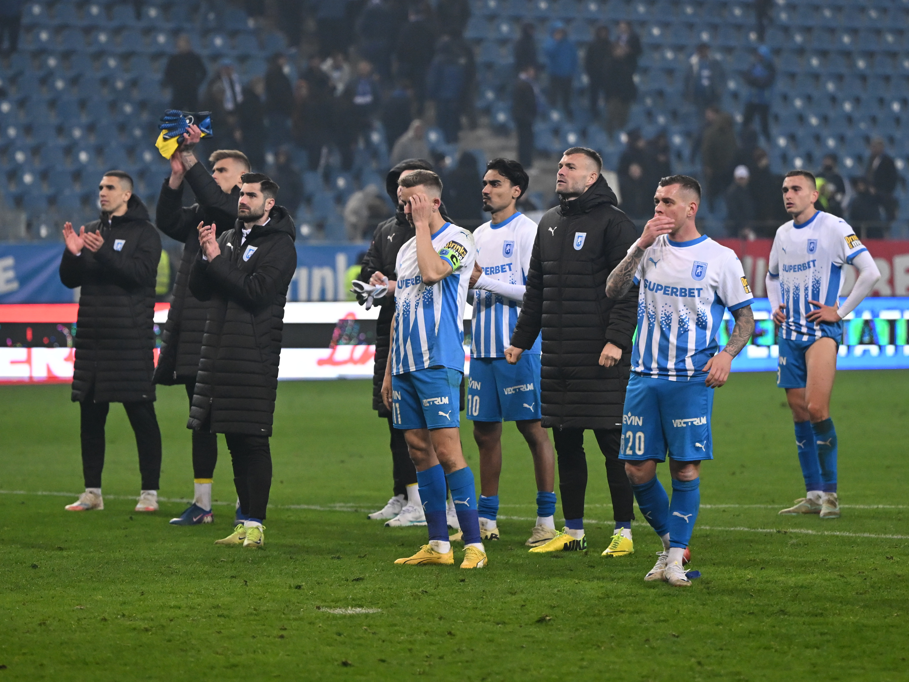 Imagine Stire Imagini de la finalul meciului Universitatea Craiova - FC Argeș 0-1! Ce au făcut fanii oltenilor | 2review.ro