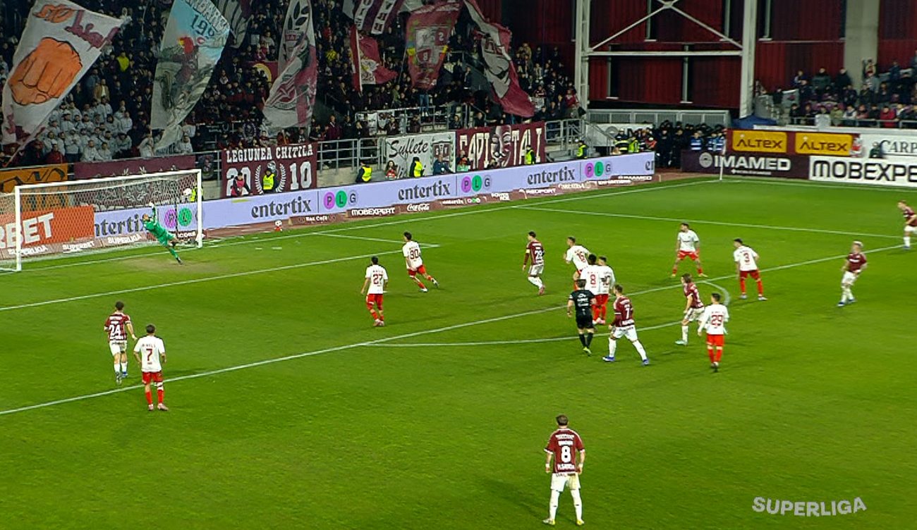 Imagine Stire Petrila, gol superb cu Dinamo! Oaspeții au cerut fault la Musi înainte | 2review.ro