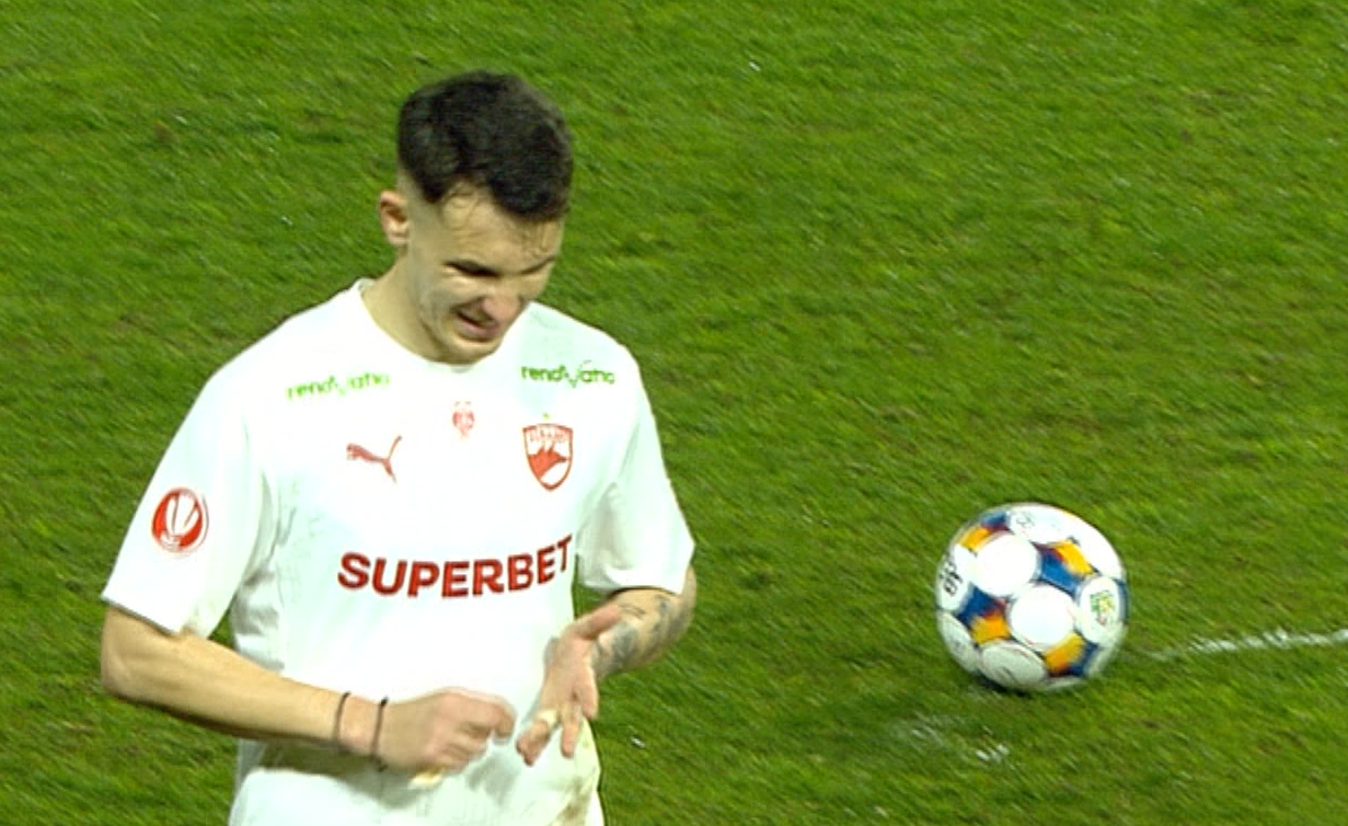 Imagine Stire Lovitura încasată de Dinamo în derby-ul cu Rapid: titularul cu 5 goluri în 2026 s-a accidentat | 2review.ro