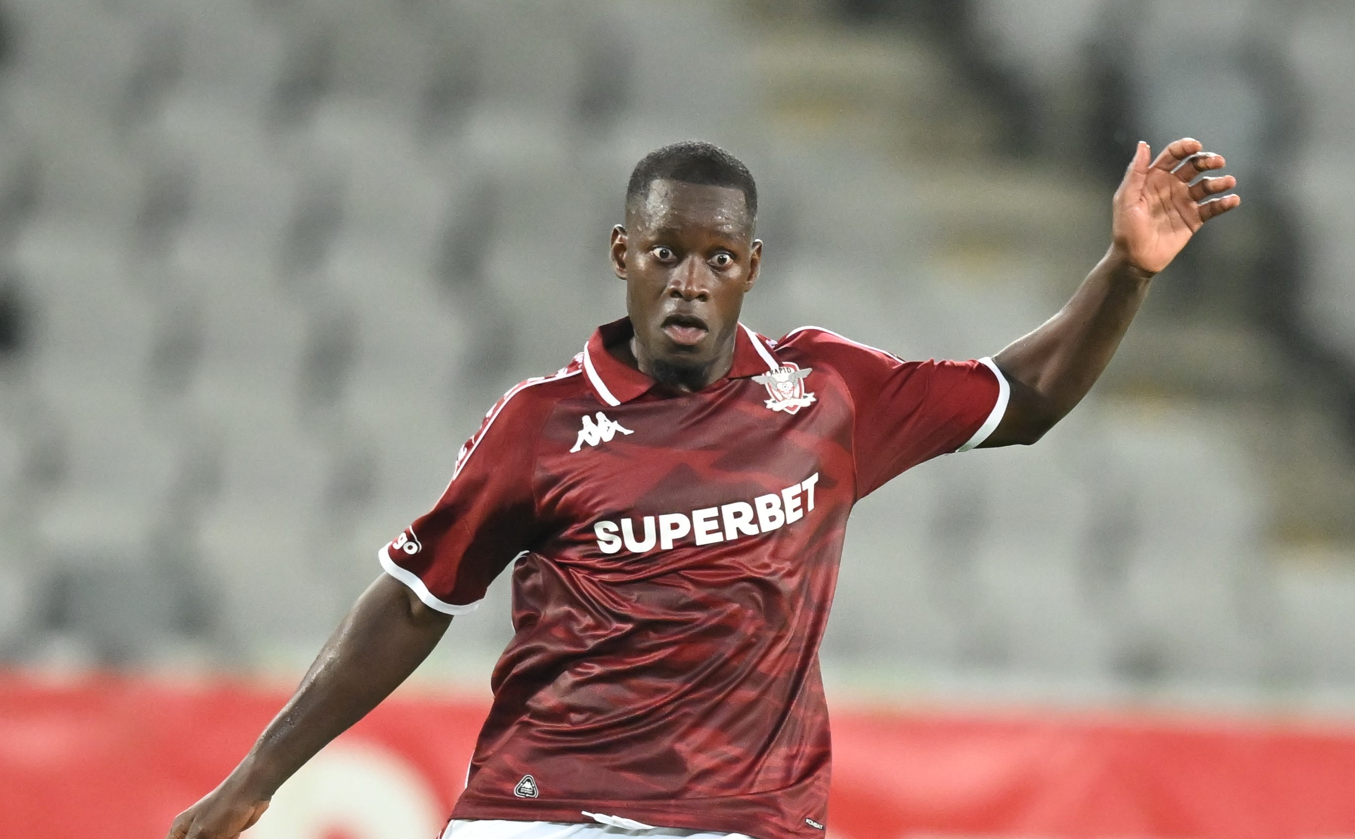 Imagine Stire Reacție promptă a Rapidului, după ce impresarii lui Keita au cerut insolvența clubului | 2review.ro