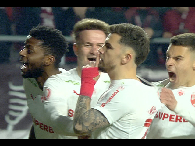Gestul lui Armstrong în derby-ul Rapid-Dinamo