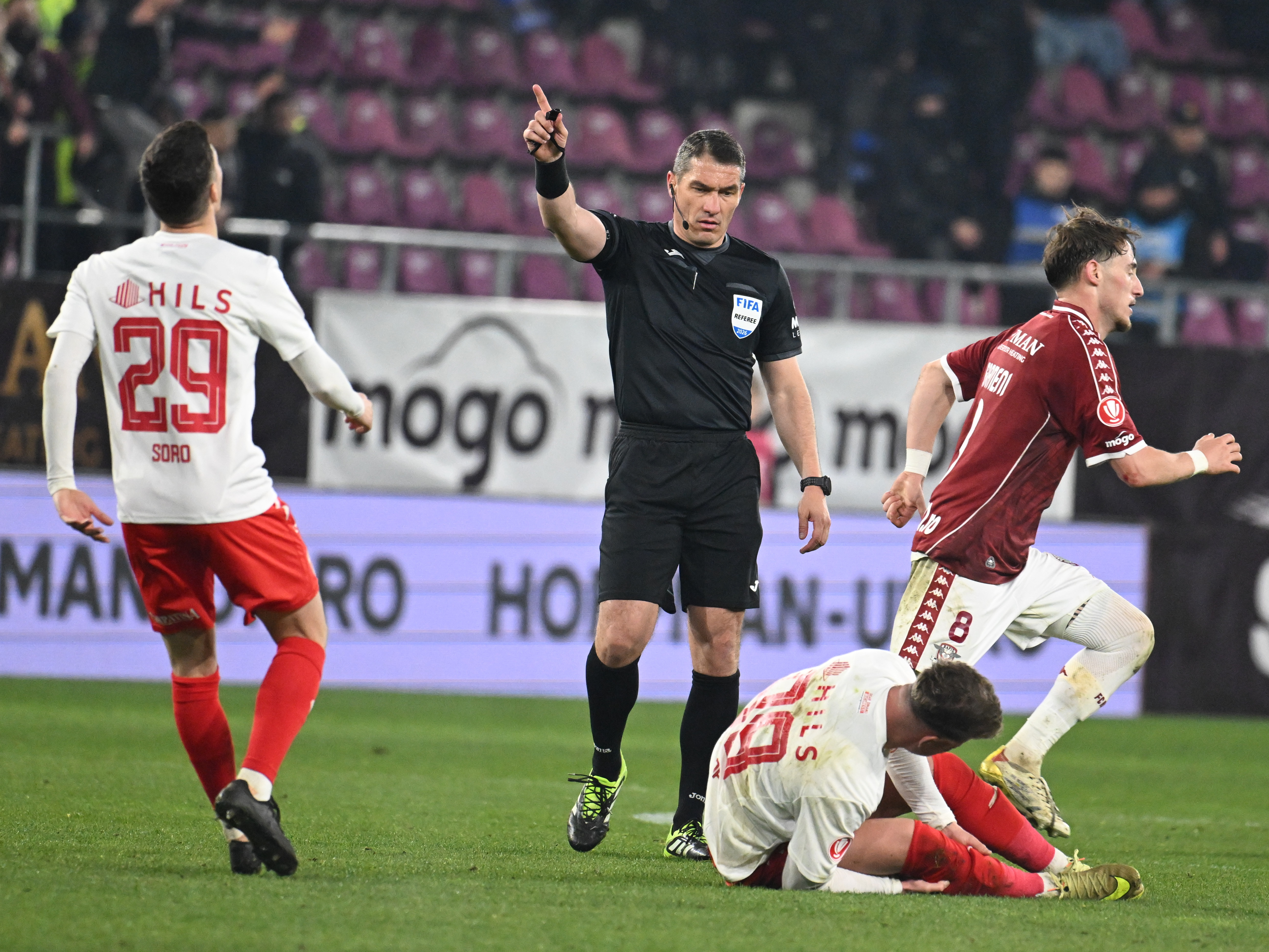 Imagine Stire ”Pe față! Nici pe vremea noastră nu era așa!”. O legendă a lui Dinamo a răbufnit, după eșecul cu Rapid | 2review.ro