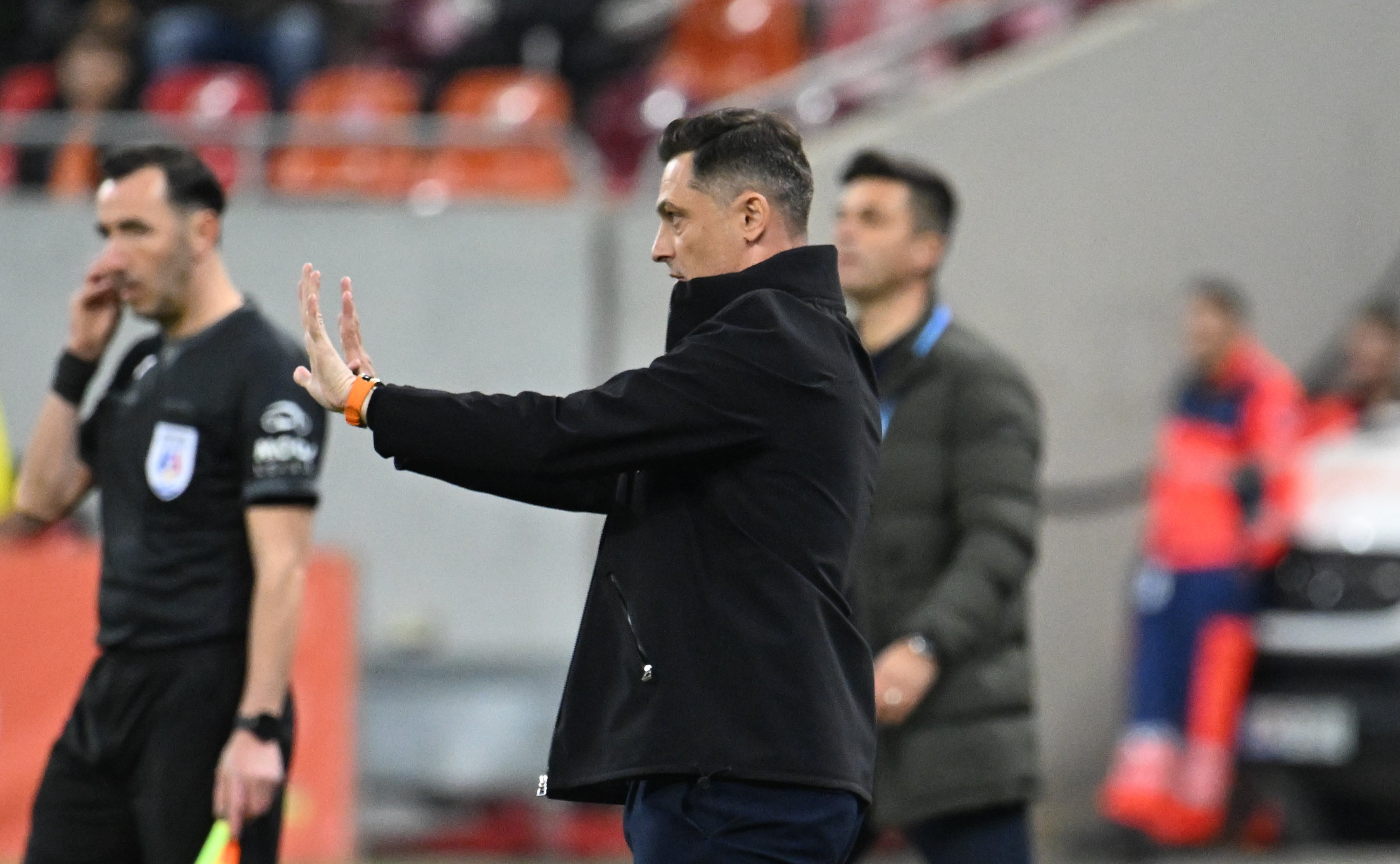 Imagine Stire Neașteptat! Mirel Rădoi, singurul antrenor care nu i-a dat gol lui Metaloglobus. Ce a spus la final | 2review.ro