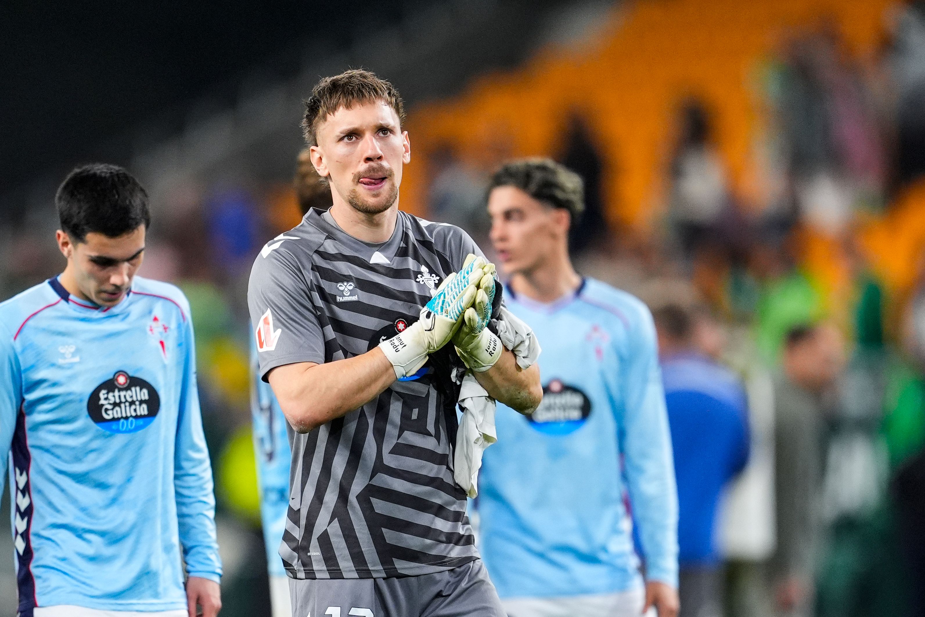 Imagine Stire Radu cel mare! Ce au scris spaniolii despre portarul român, după parada etapei în La Liga: Crucial | 2review.ro