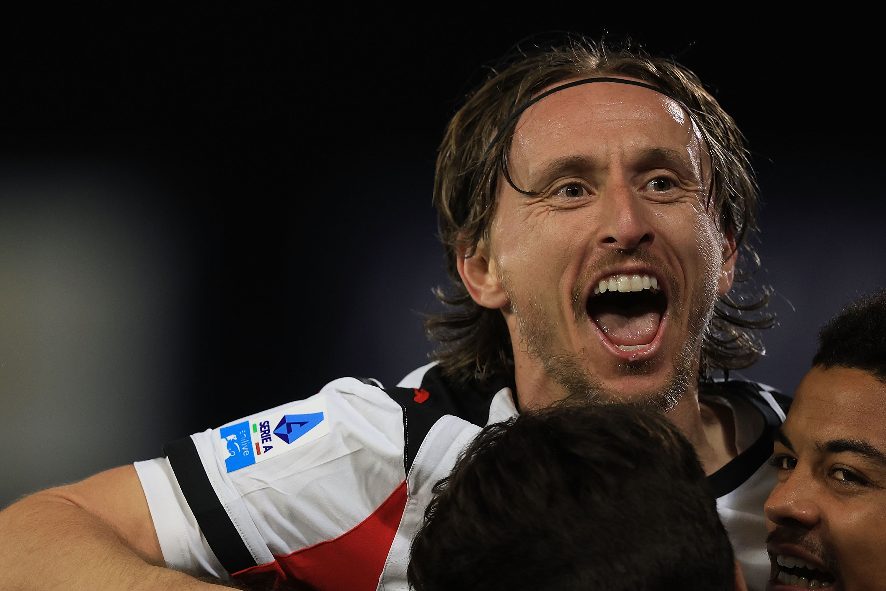 Imagine Stire AC Milan - Udinese, LIVE VIDEO, 19:00, DGS 3. Atalanta - Juventus, LIVE VIDEO, 21:45, DGS 3. Etapa 32 din Serie A | 2review.ro