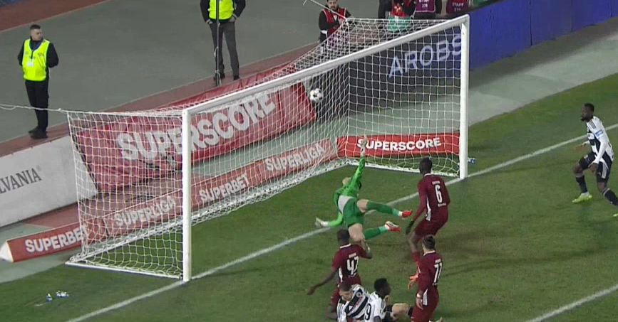 Imagine Stire ”U” Cluj - CFR Cluj 2-1, ACUM, Digi Sport 1. GOOOL! Mendy a dat lovitura! | 2review.ro