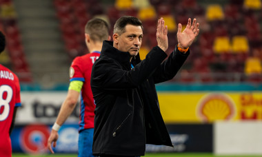 Mirel Radoi FCSB - Metaloglobus aplaudand