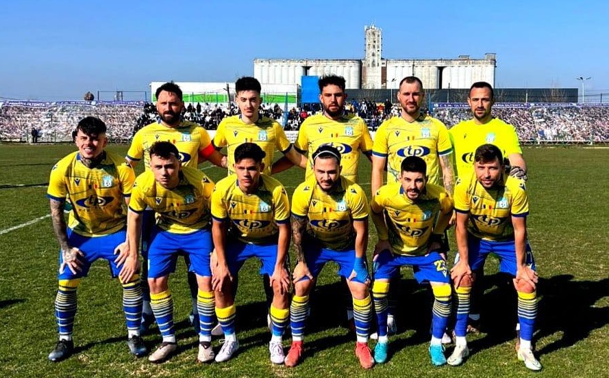 Imagine Stire Fostul fotbalist de la FCSB a revenit pe teren după 10 luni: Am făcut febră la picioare | 2review.ro