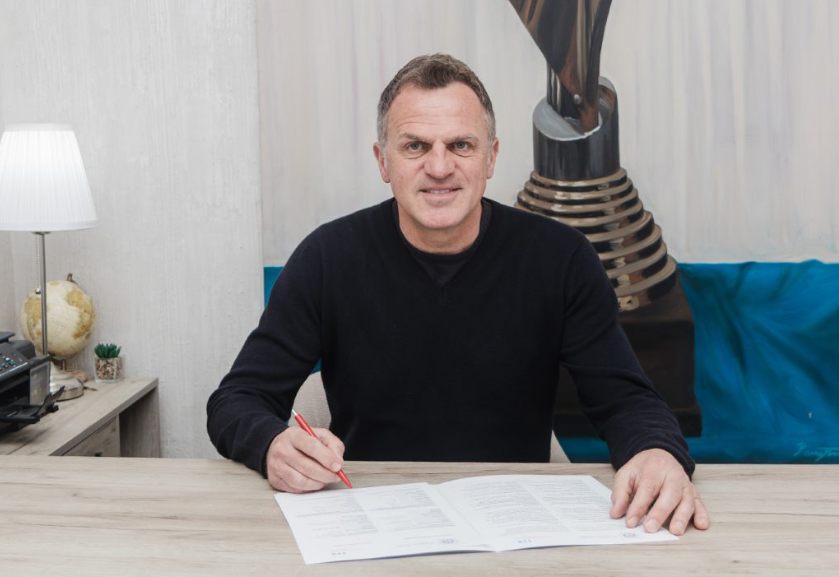 Imagine Stire Noul antrenor din SuperLiga l-a sunat pe Gică Hagi înainte să semneze: ”Am vorbit inclusiv cu el” | 2review.ro