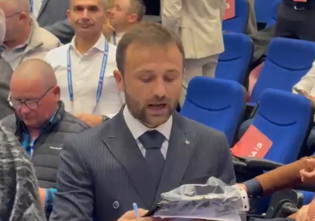 Scandalos! Discursul lui Ilie Drăgan la alegerile FRF, tratat cu ”spatele” de membrii Adunării Generale