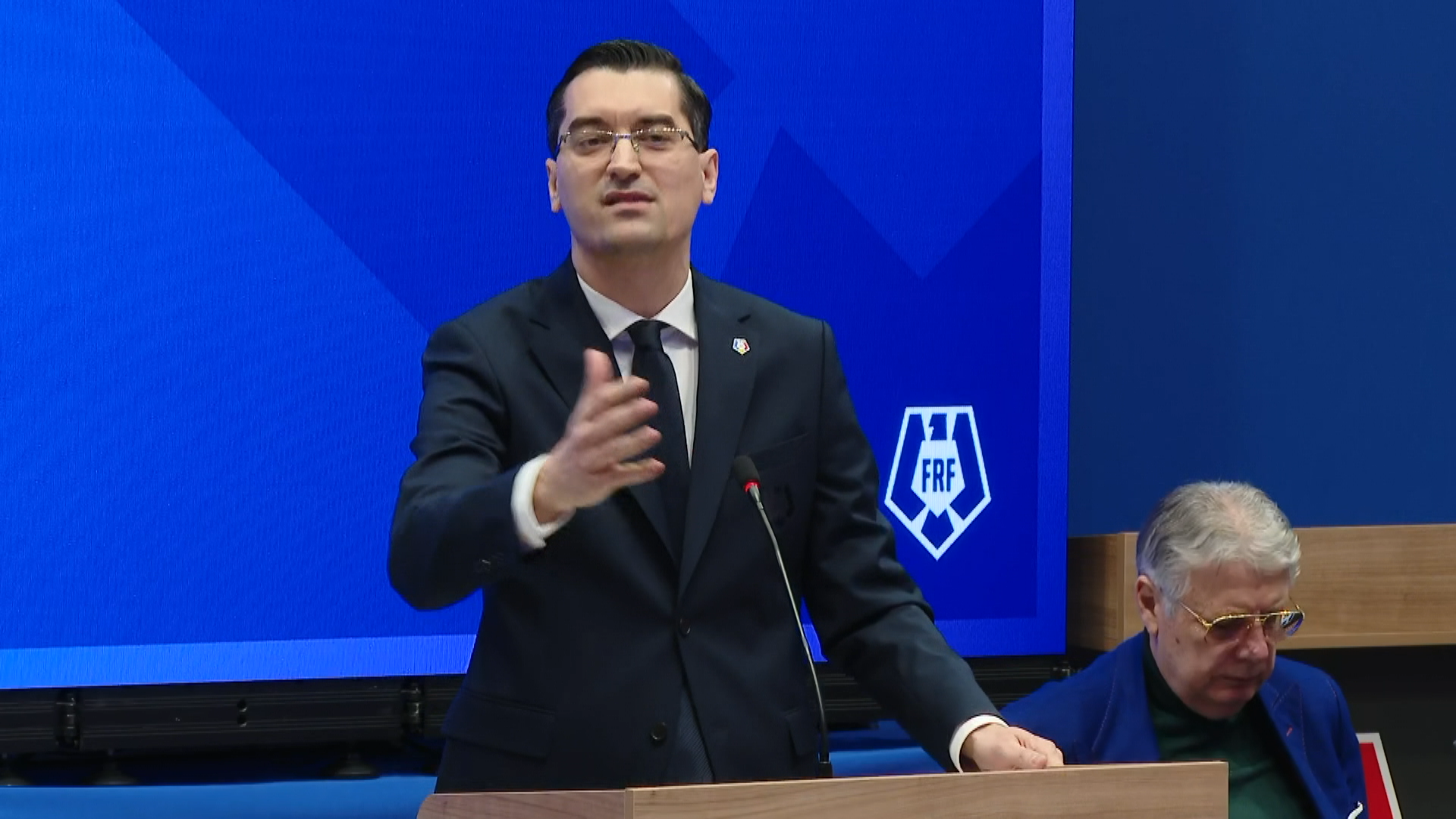 Imagine Stire ”Veți mai candida la șefia FRF?”. Cum a reacționat Răzvan Burleanu | 2review.ro